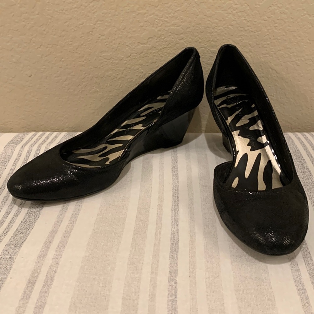 Anne Klein. Hi flex, wedge, black heels